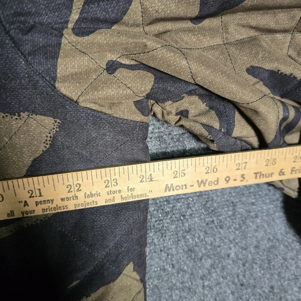 The North Face‎ Jester Jacket Mens Large Reversible Camouflage Black Shell